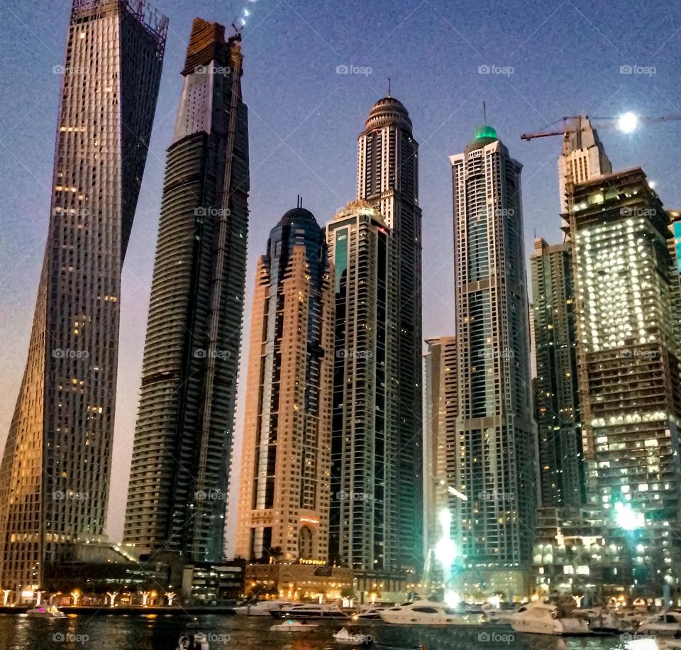 mobile photo architecture, buildings in Dubai