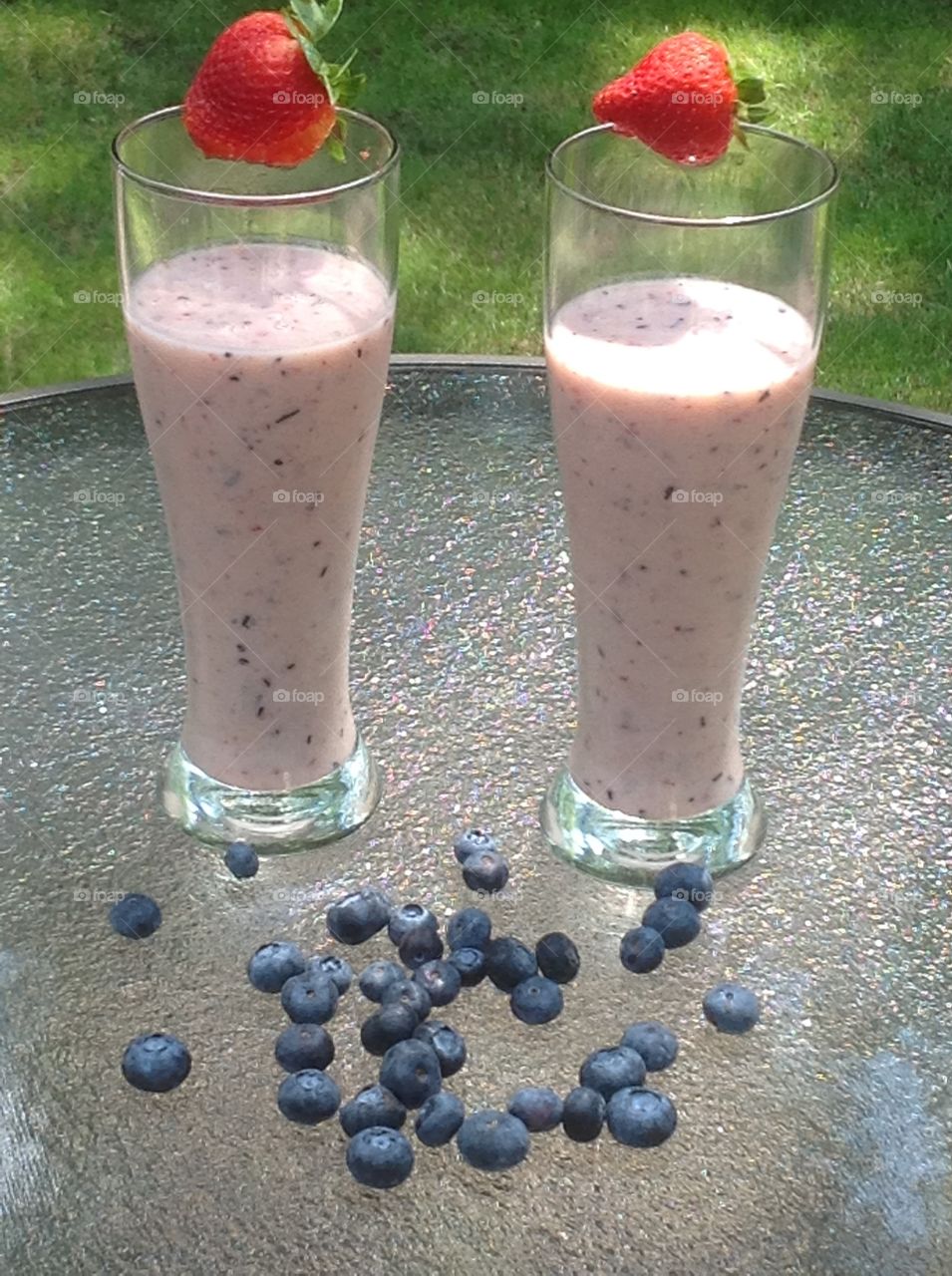 A strawberry and blueberry smoothie.