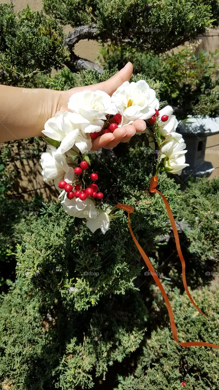 Beautiful white roses flower crown