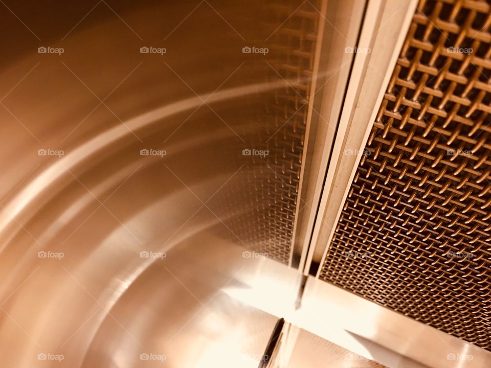 Steel corner textures in elevator corner