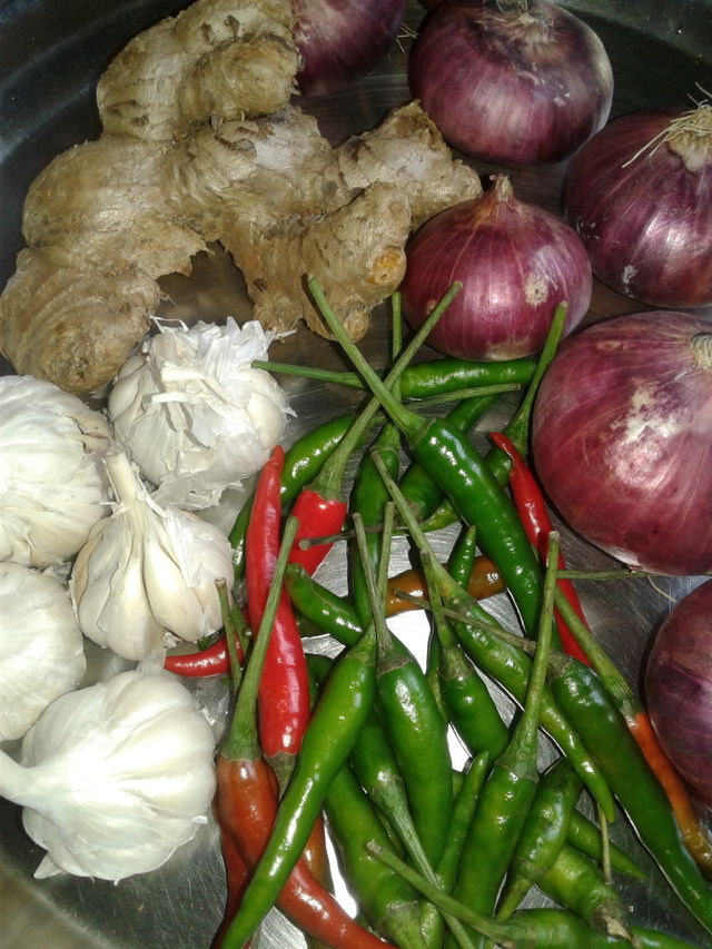 Garlic, Onion, Ginger & Chili