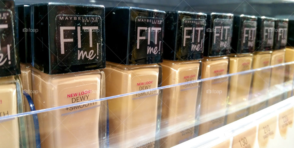 Maybelline Fit Me Foundation