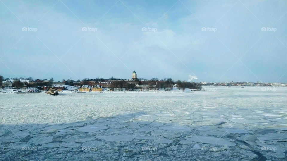 Baltic Sea in front of Helsinki and Suomenlinna in the winter
