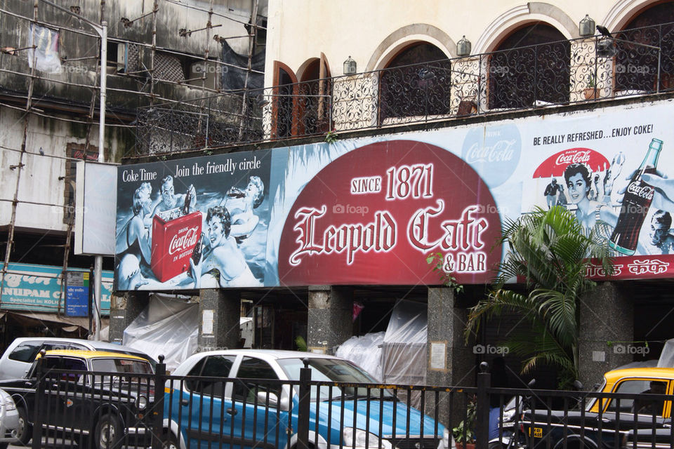 cafe india mumbai leopolds by traviata