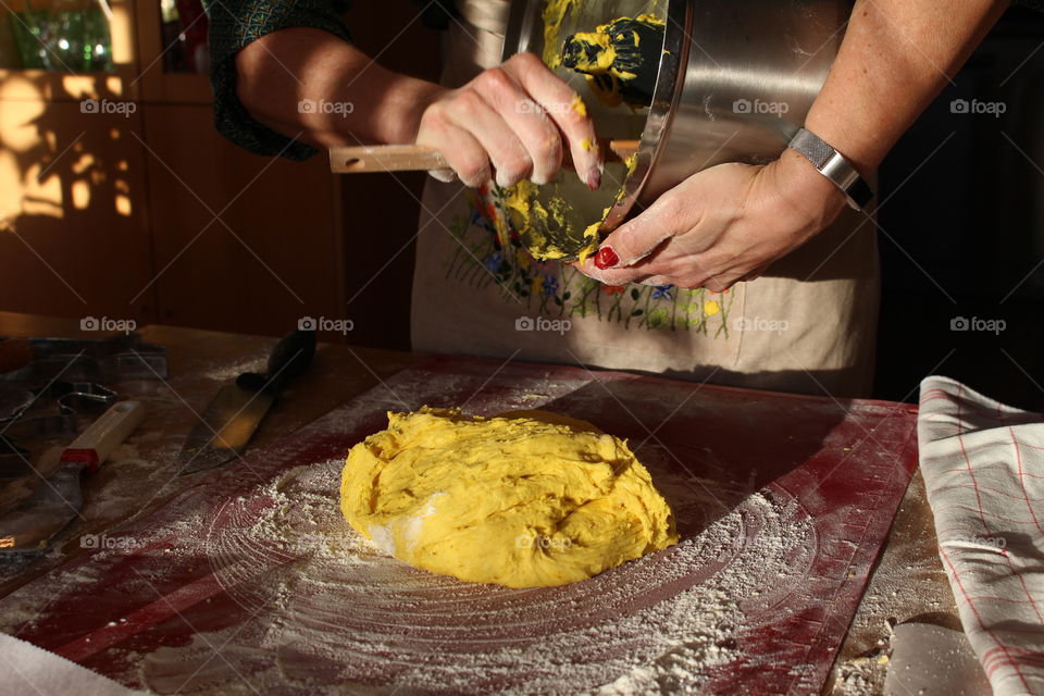  Christmas baking at home