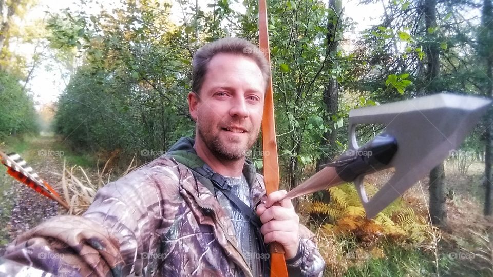 Hunter arrow selfie