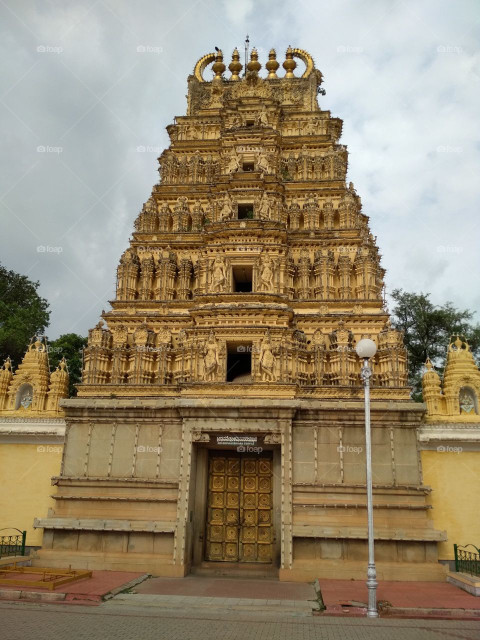 Kannada architecture