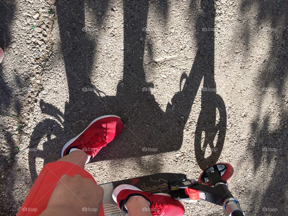 Shadow white black abstract scooter circle