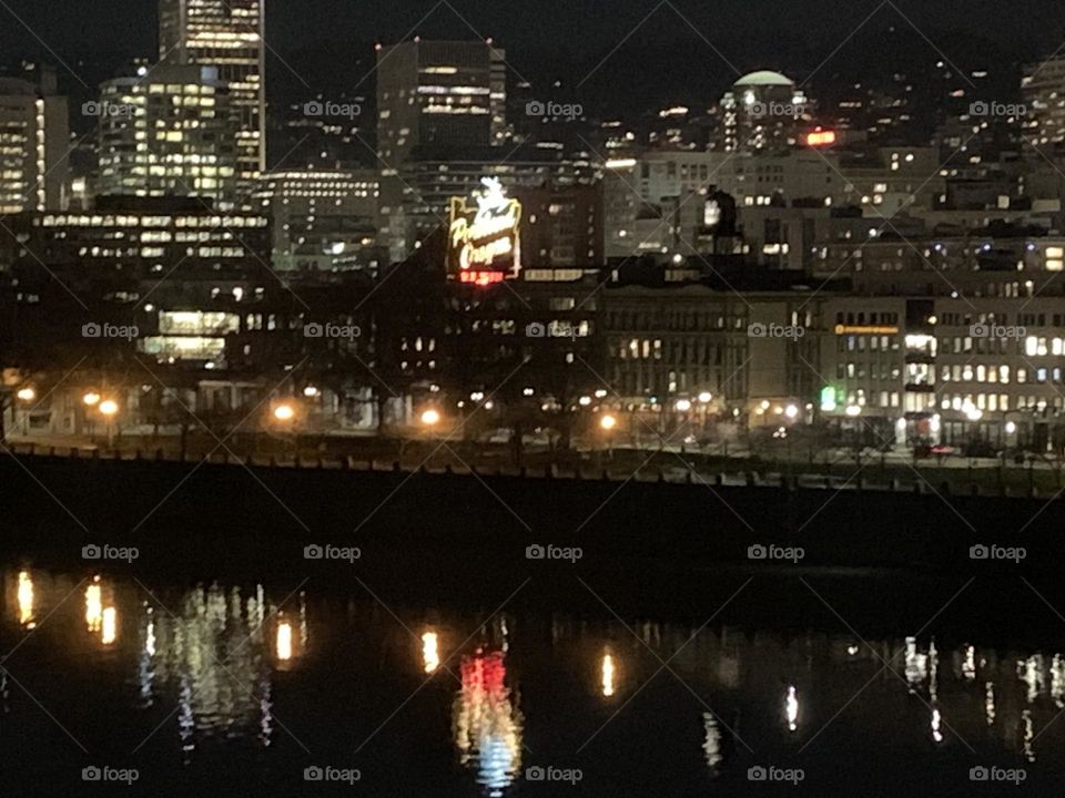 Oregon willamette River ptown 