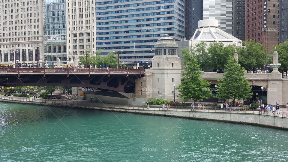Chicago River Walk