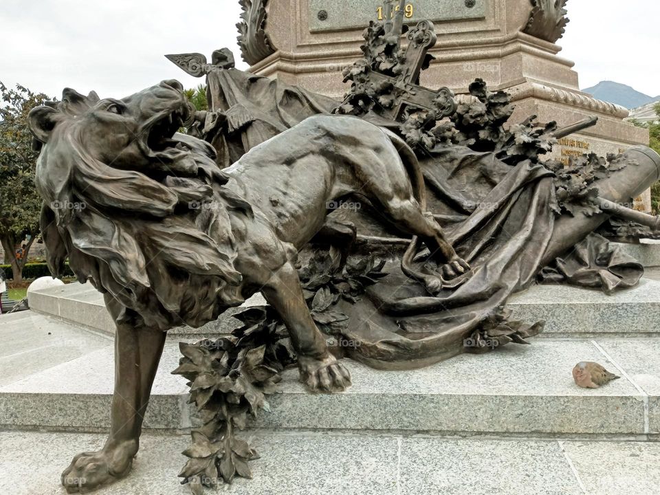 Quito, Independence Square monument, lion