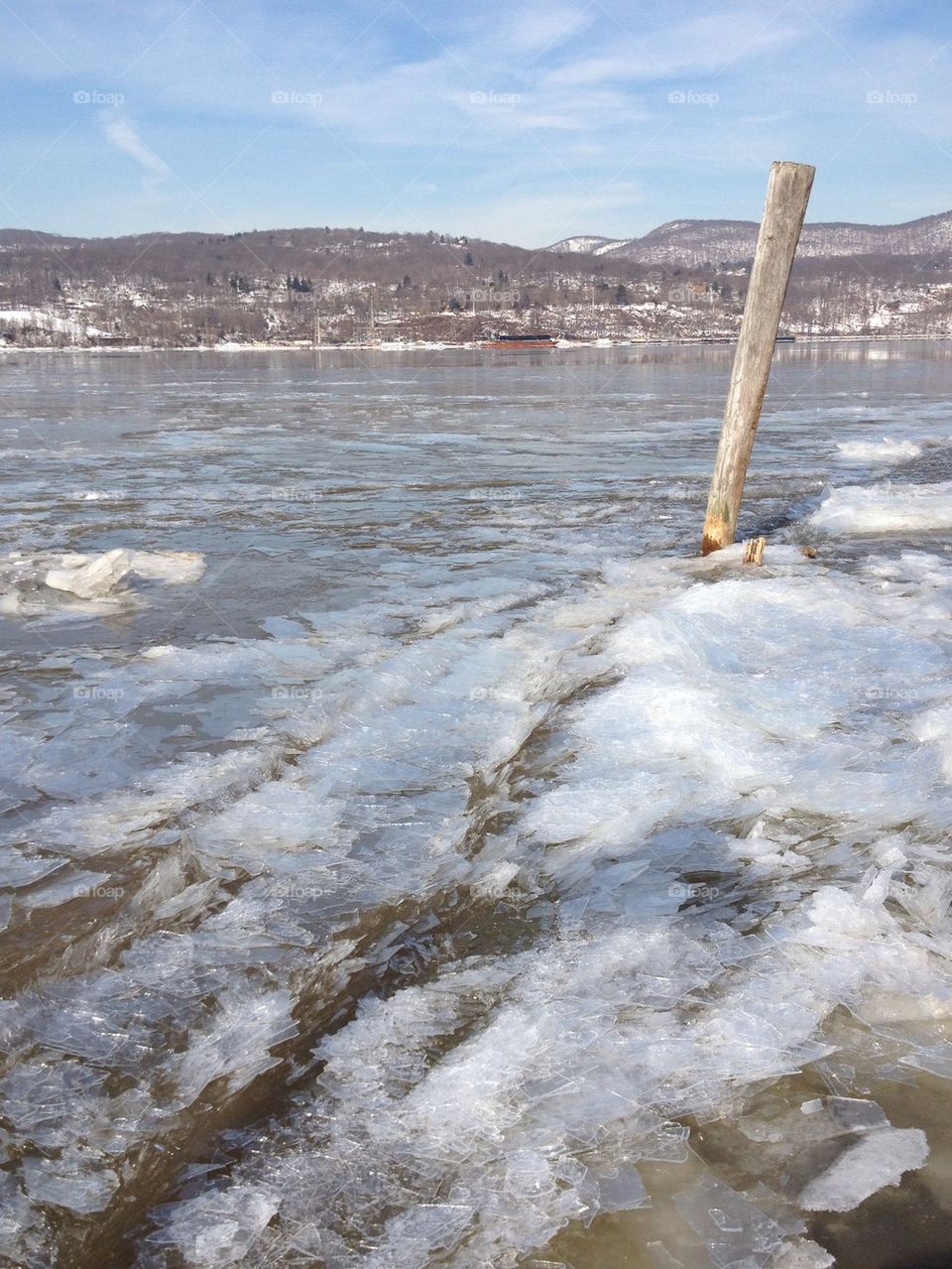 Post in Icy Hudson River