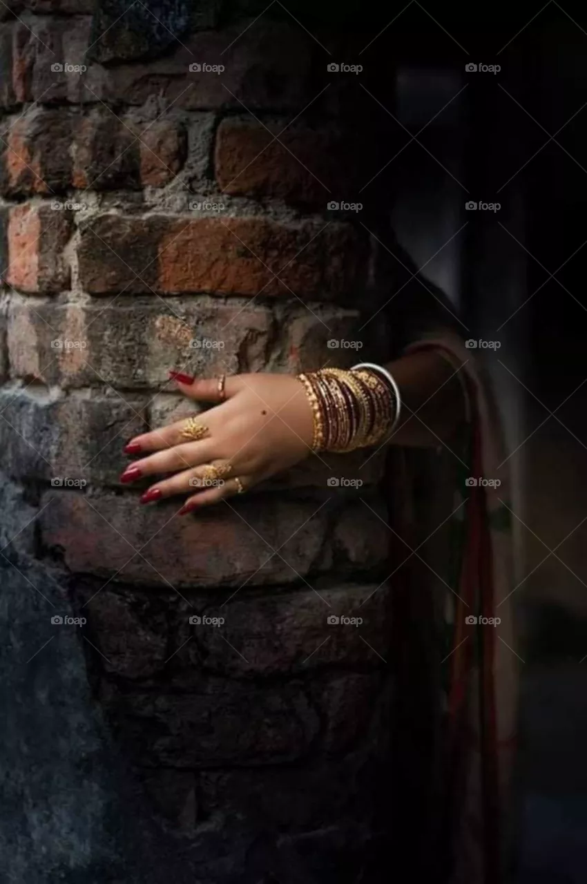 Hand