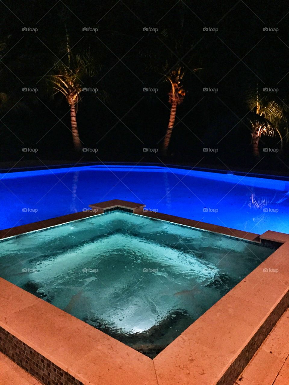 Home pool hot tub 