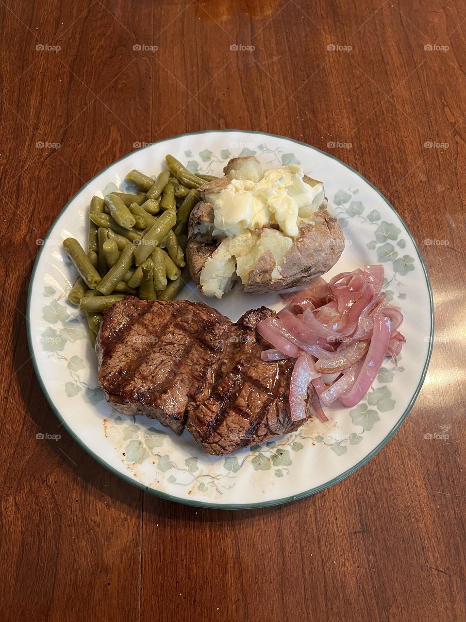 Steak and onions 