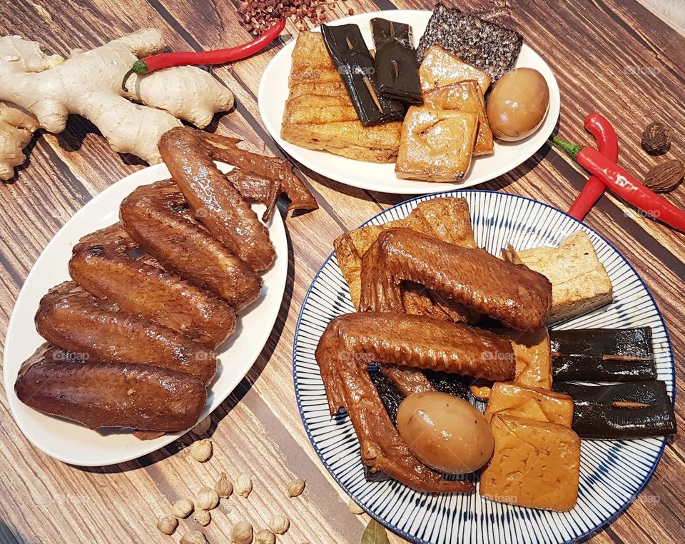 Delicious braised chicken wings dishes