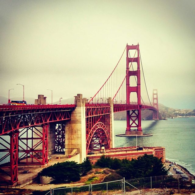 golden gate bridge