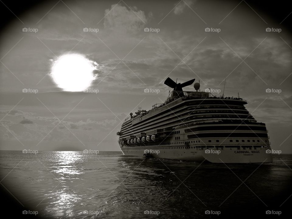 Cruise ship