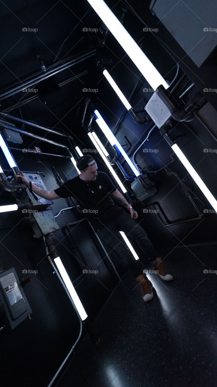 Thinking about switching from converse to some nice Clark’s... although I look like a plumber here I’m actually a filmmaker and corporate editor in San Francisco... time for me to look the part. 