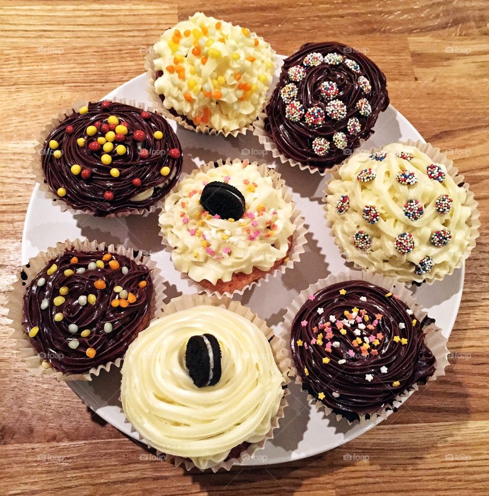 Cupcakes in a plate