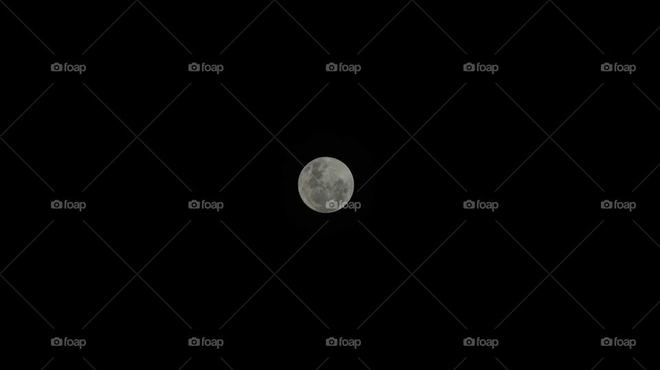 full moon above jakarta sky, on dec 3rd 2017