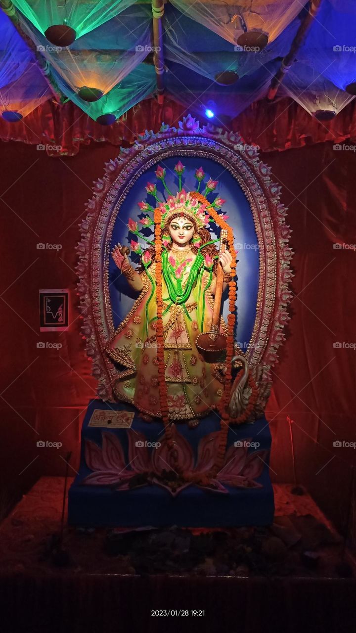 maa Saraswati