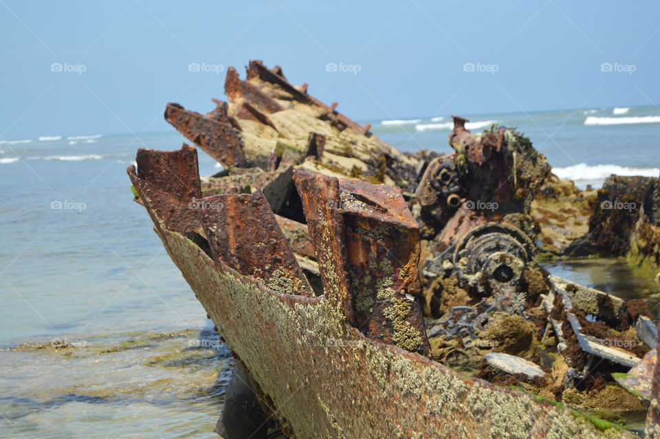 ship wrecked