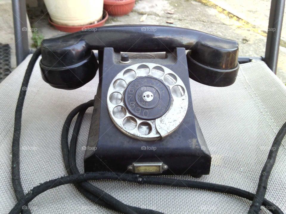 mobilní telefon