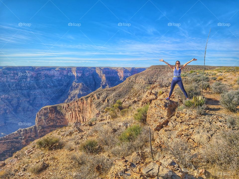 girl at Grand canyon
