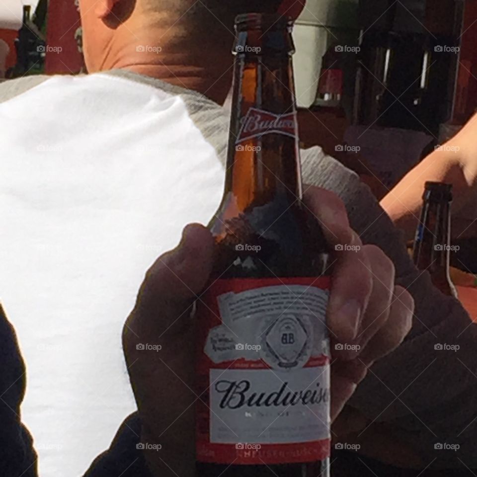 These are the lively bars with flickering Budweiser neons, unforgettable bartenders, good food,cold Budweiser beer and live music!