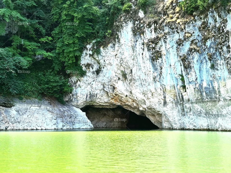 cave