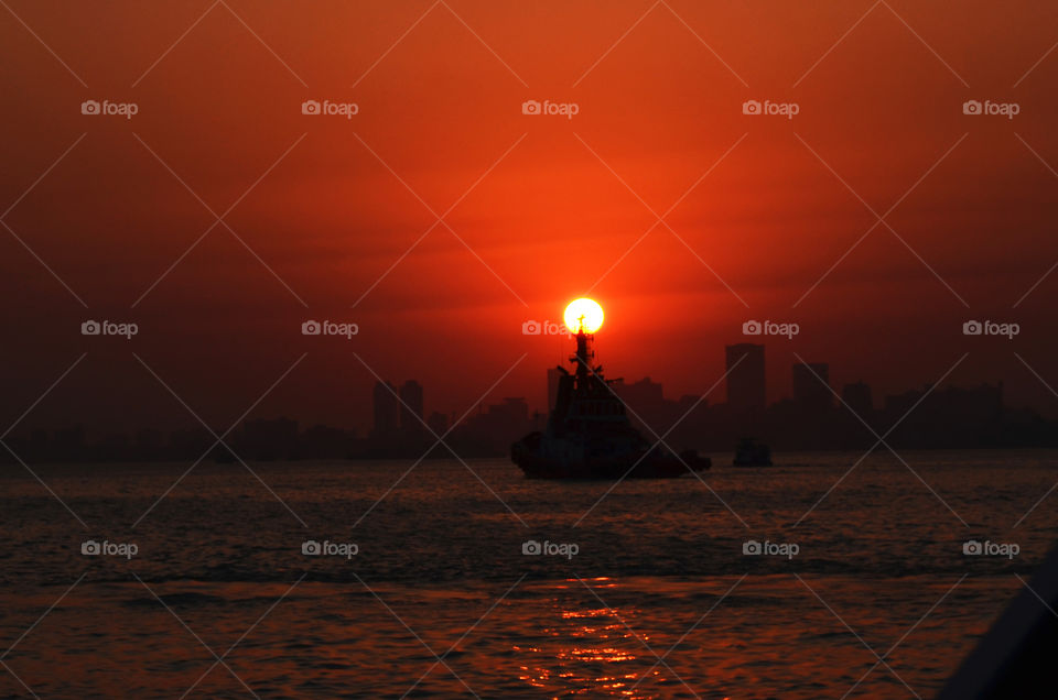 Mumbai sea sunset