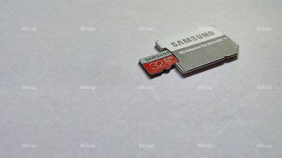 Samsung Sd Card and Adaptor - Why not save more