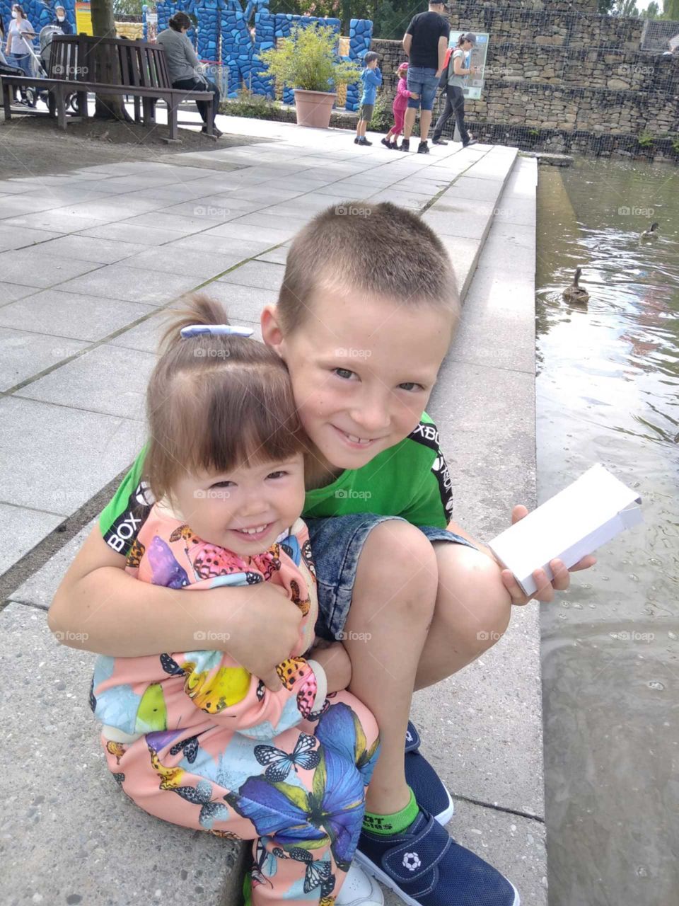 Bruder und Schwester