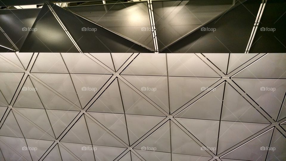 hong kong airport ceiling