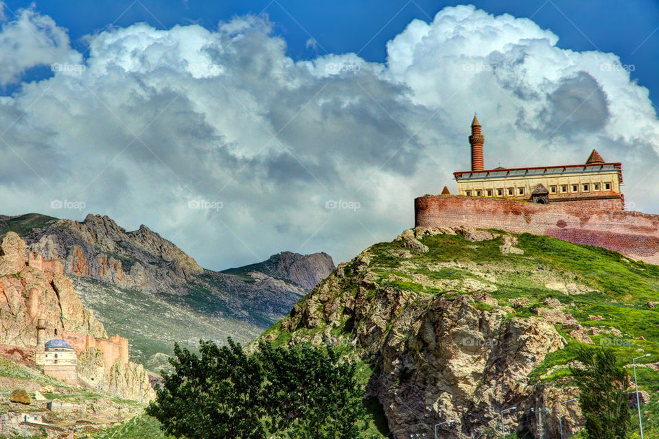 Ishak Pasha Palace