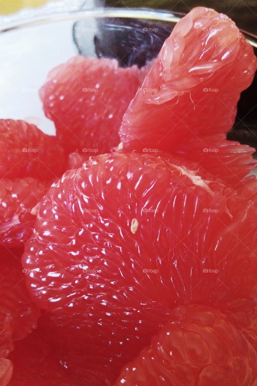 Pieces of red grapefruit
