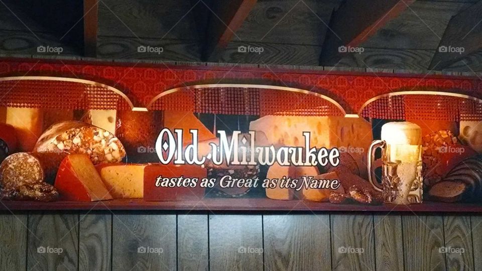 old Milwaukee sign
