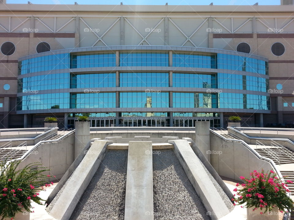 Alamodome Reflects