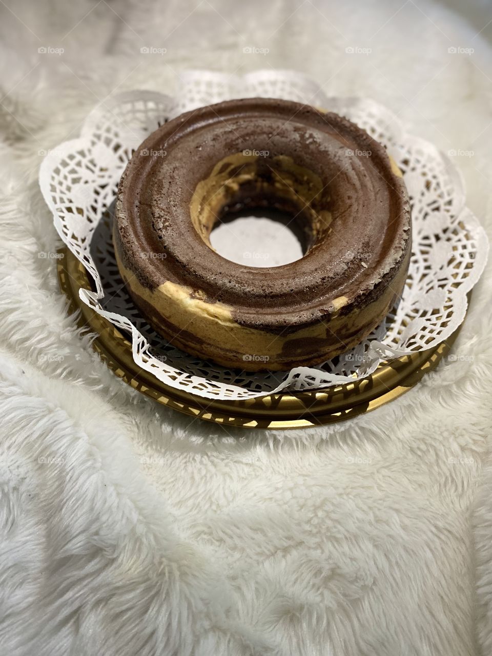 Yami chocolate cake with cinnamon and vanilla 