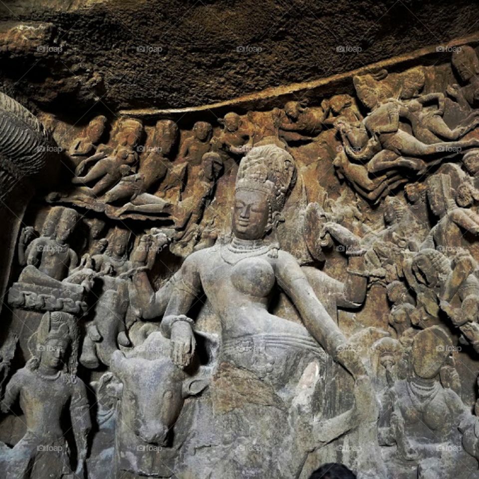 Elephanta Caves

The 'City of Caves', on an island in the Sea of Oman close to Bombay, contains a collection of rock art linked to the cult of Shiva. Here, Indian art has found one of its most perfect expressions, particularly the huge high reliefs i