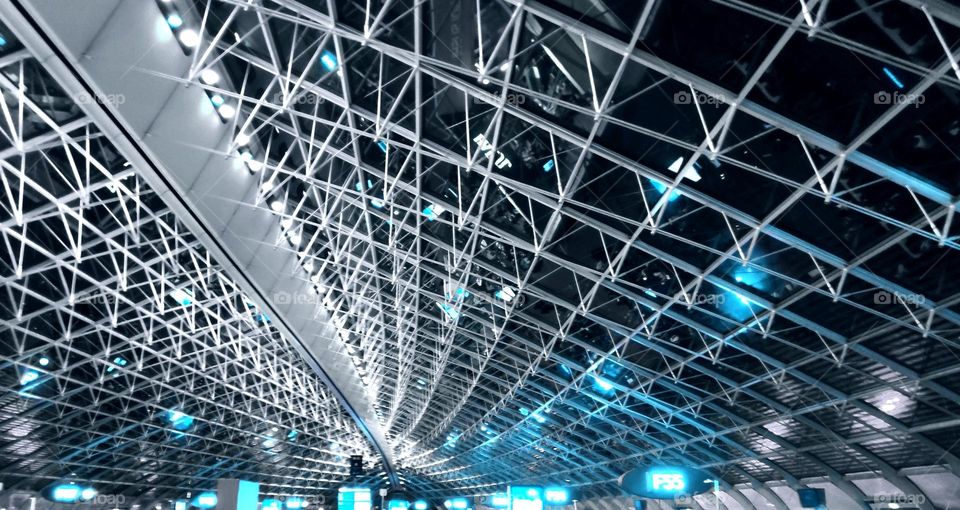 Metal structure of the roof of Charles de Gaulle airport. Paris.