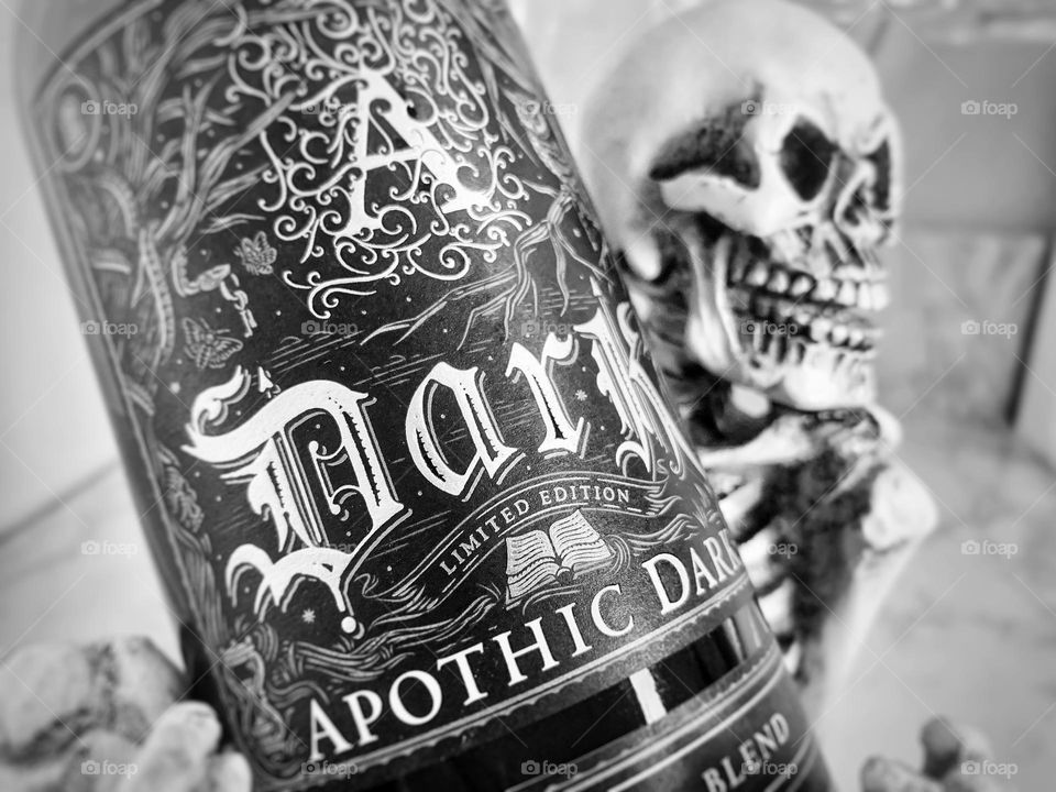 APOTHIC RED WINE