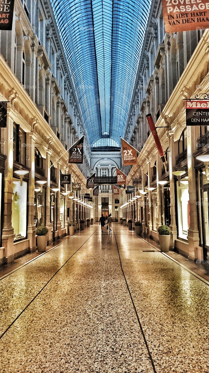 Passage . The Hague 