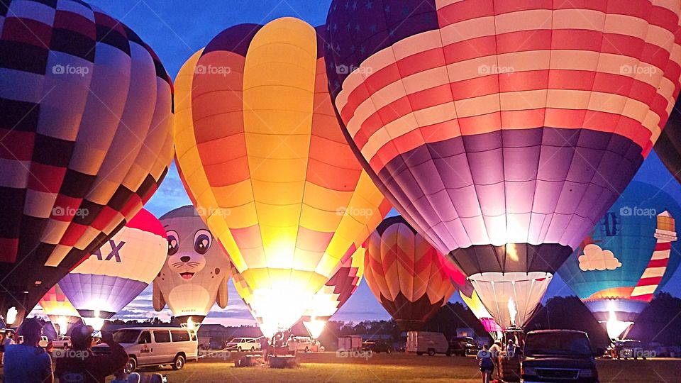 Greenville Glows hot air balloon show Michigan