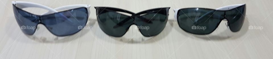 same glasses different colors