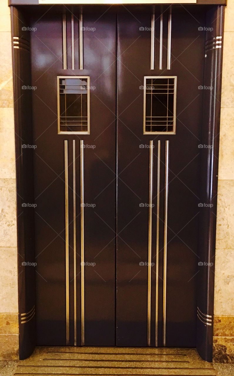 Lift doors