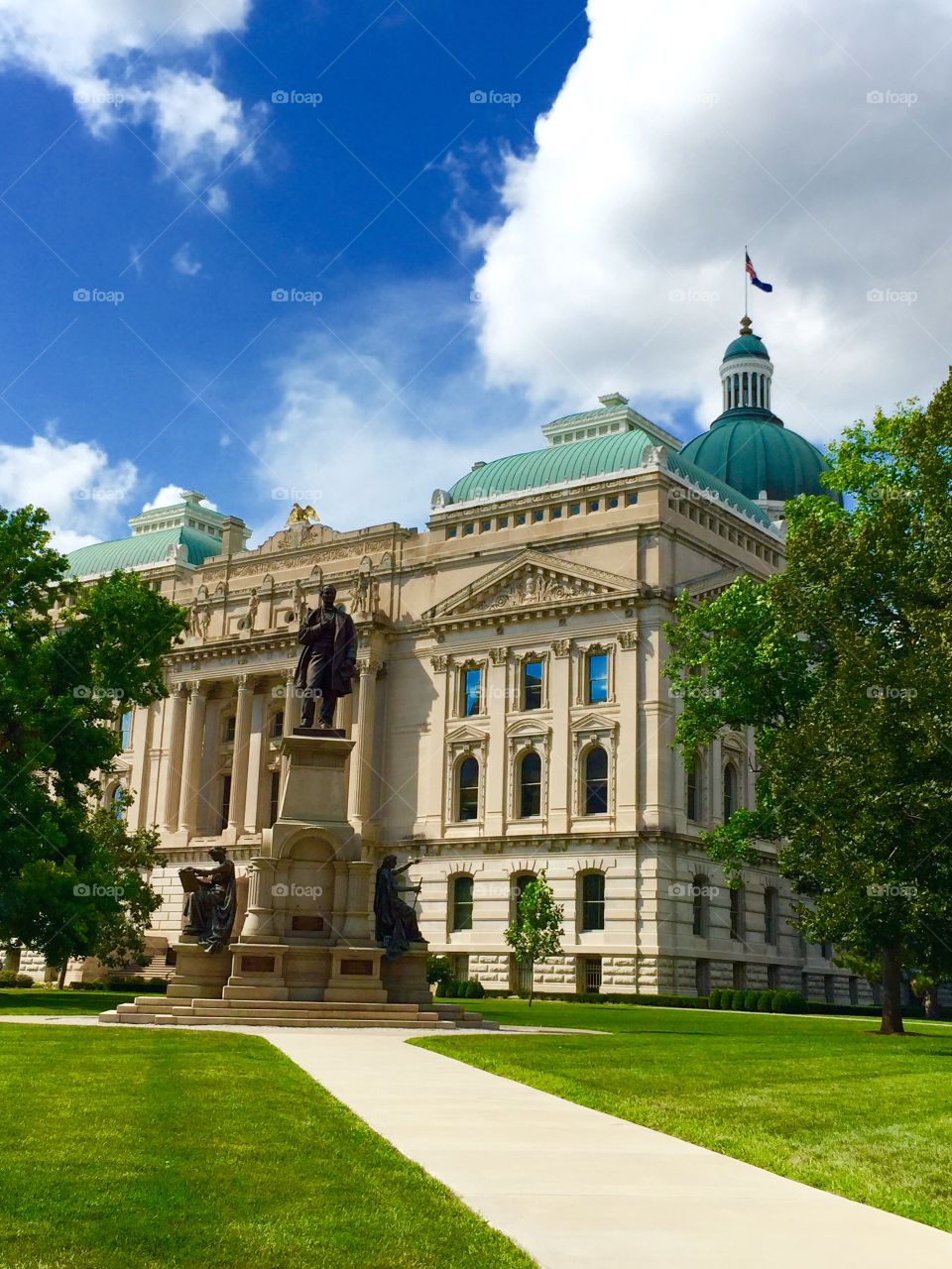 Indianapolis state capital building 