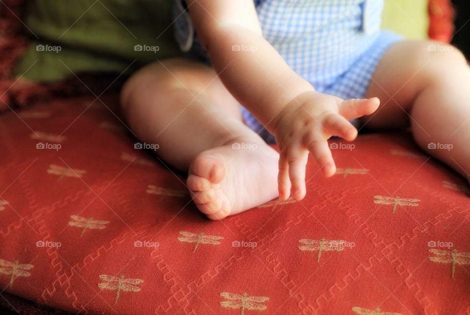 Baby moves. Although baby does not know how to talk, they tell us a lot with their hands! 
