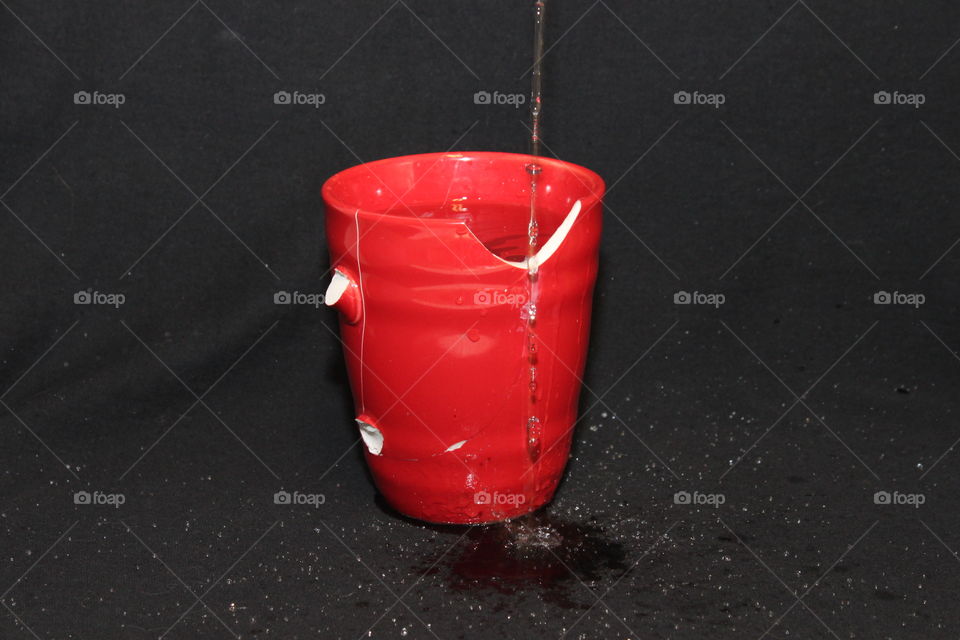 Broken cup